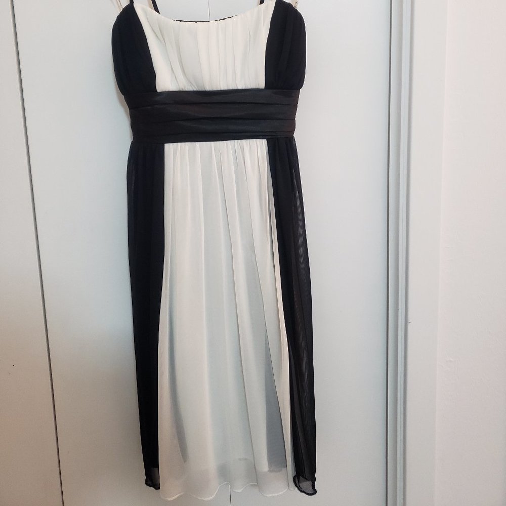 City Triangles -formal dress